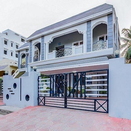 Oyo 8929 Stay Siddhartha Residency Jalāripeta Esterno foto