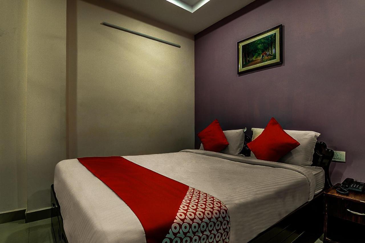 Oyo 8929 Stay Siddhartha Residency Jalāripeta Esterno foto